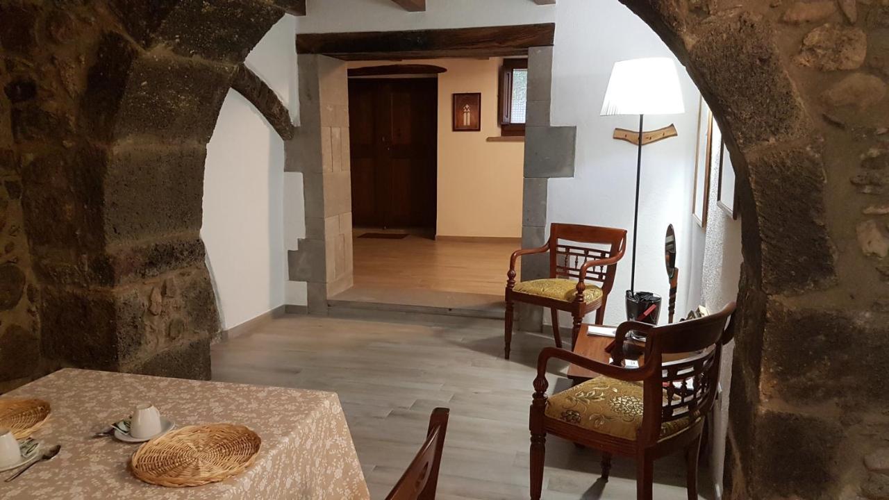 The Templars Guesthouse Santu Lussurgiu Eksteriør bilde