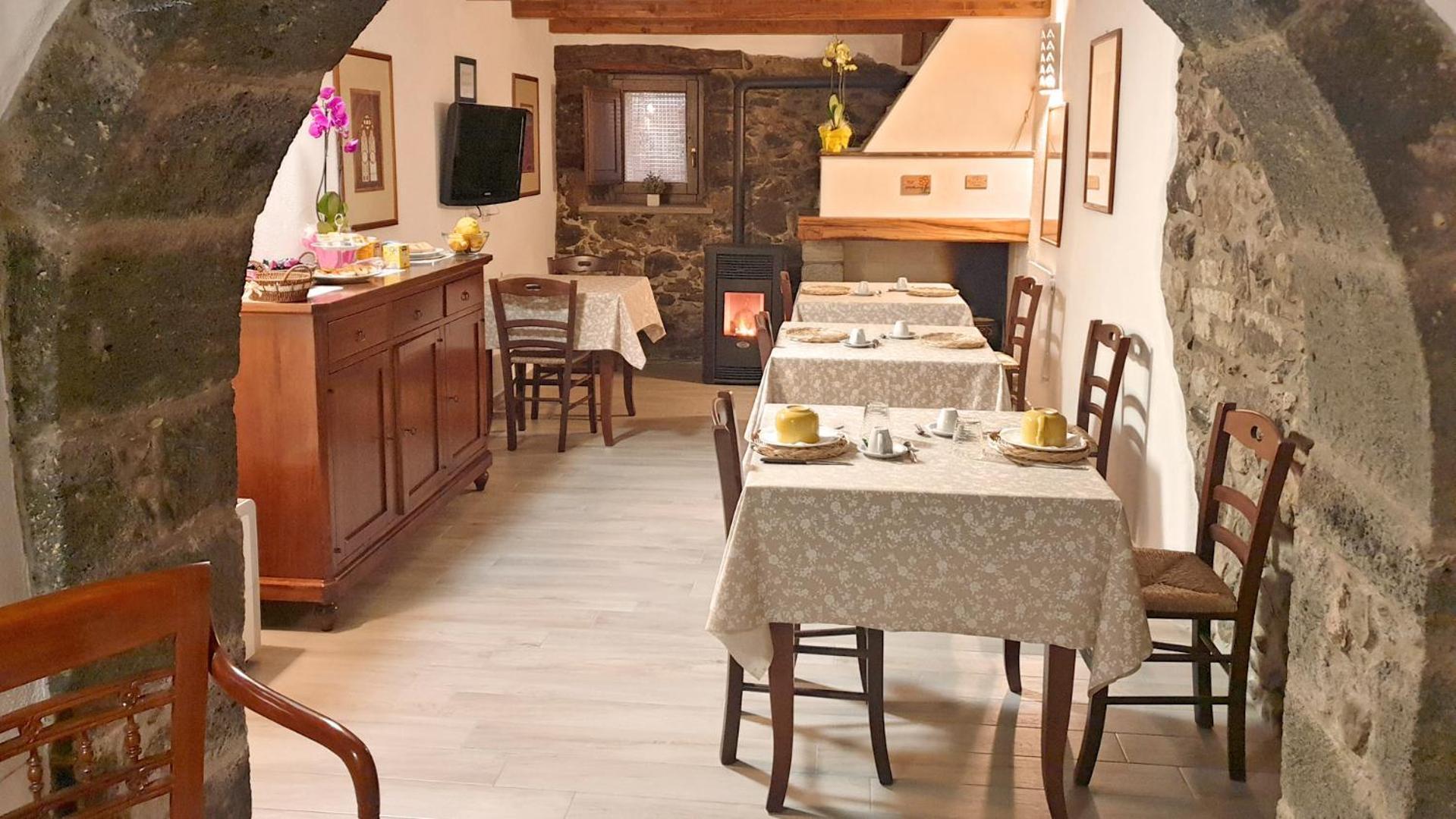 The Templars Guesthouse Santu Lussurgiu Eksteriør bilde