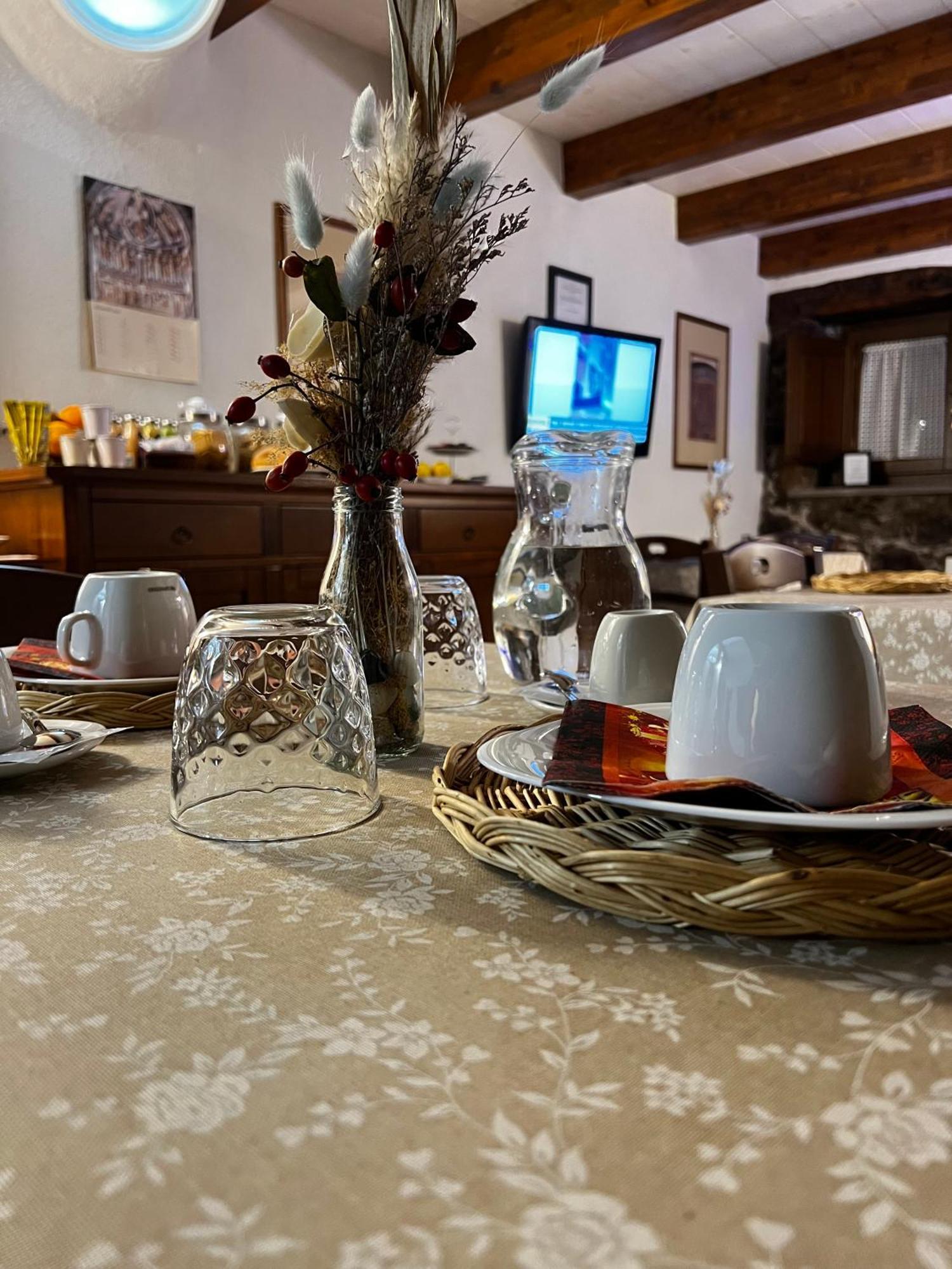 The Templars Guesthouse Santu Lussurgiu Eksteriør bilde